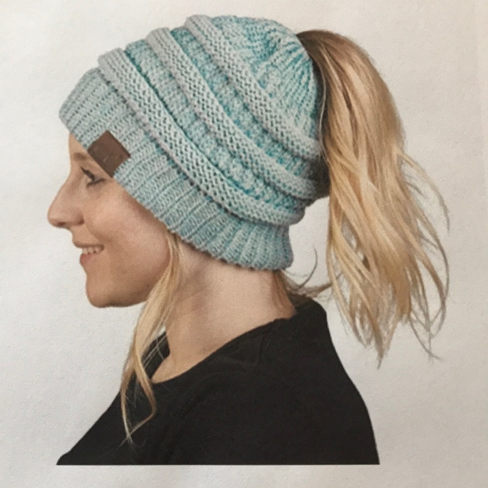 PONYTAIL BEANIE ***NEW***